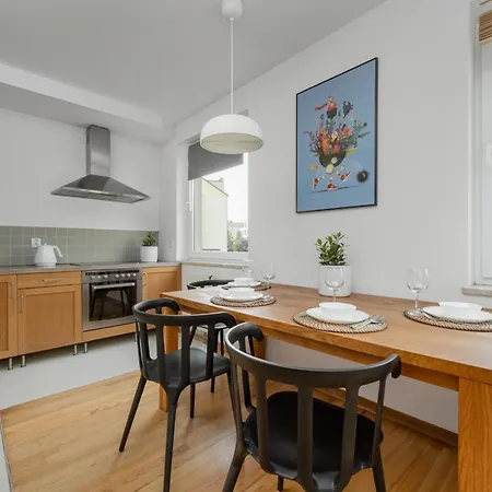 アパート Beautiful In For 4 People By Rent Like ヴロツワフ