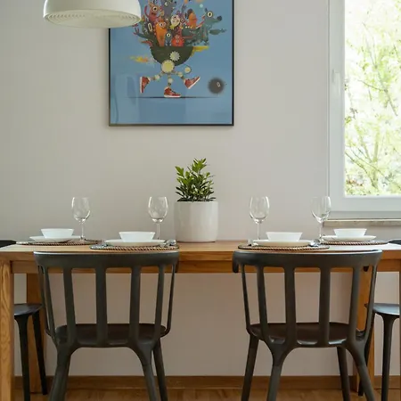Beautiful In For 4 People By Rent Like Apartment